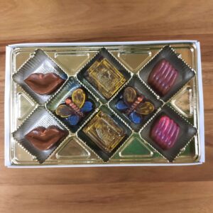 8 Piece Box